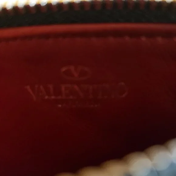 Valentino Garavani Quilted Gunmetal Rockstud Zipper Coin Purse And Cardholder - Picture 6 of 8